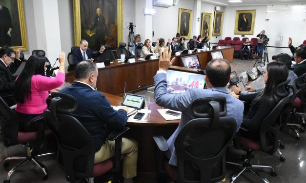 Llegan al Congreso 5 iniciativas de ley