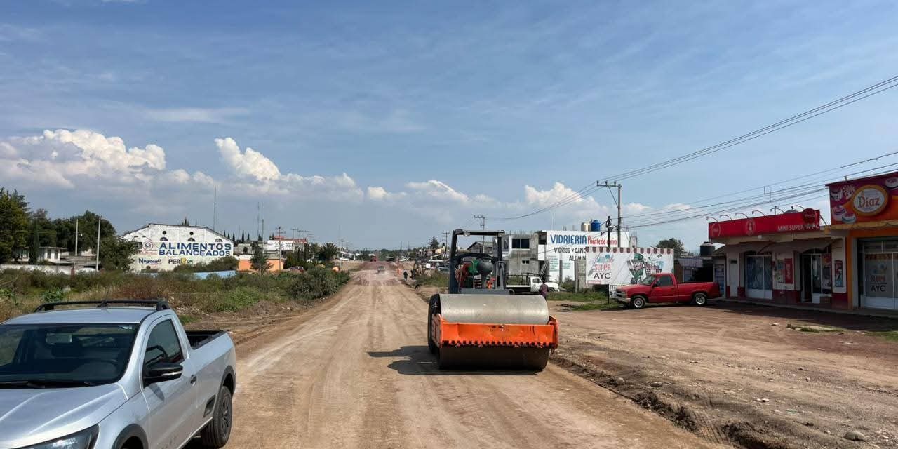 Construyen segunda etapa de carretera Huasca-Tulancingo