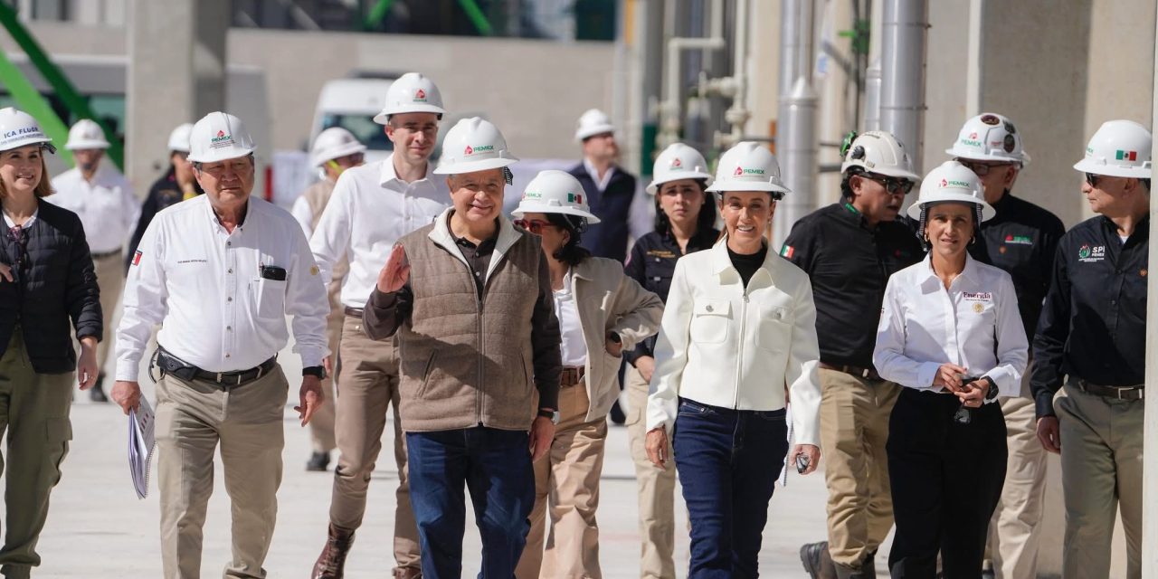 Sheinbaum revisa avances de refinería en Tula y Cbtis en Tizayuca