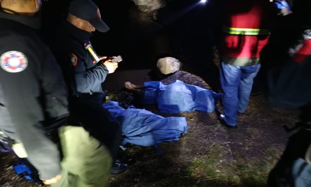 Mueren ahogados 2 menores en presa de San Agustín Tlaxiaca