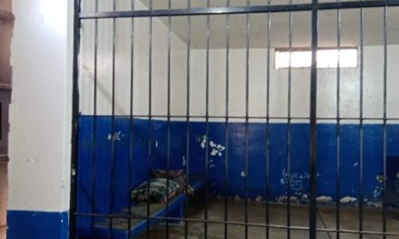 Reprueban barandillas en espacios inclusivos  