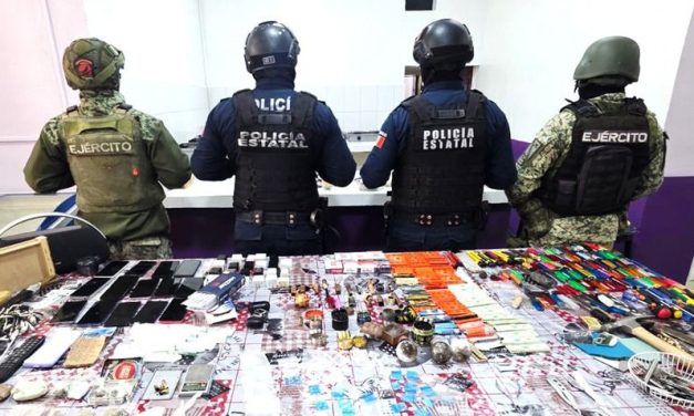 Limpian Cereso de Pachuca: drogas, armas y celulares 