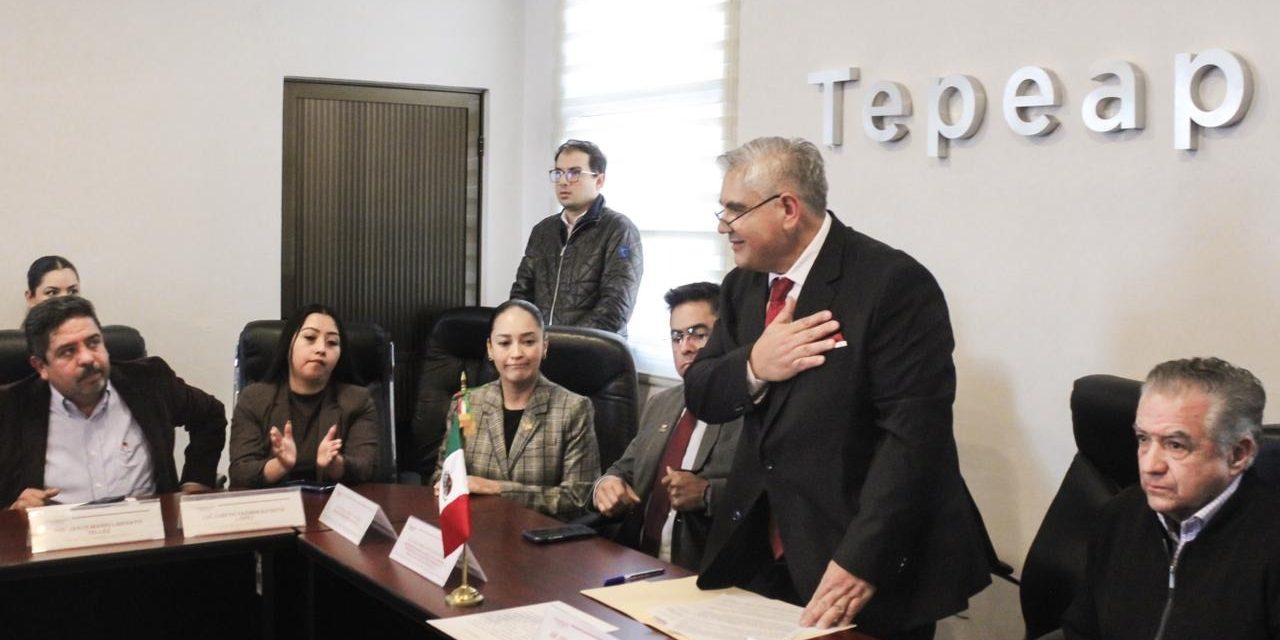 Toma protesta nuevo alcalde en Tepeapulco