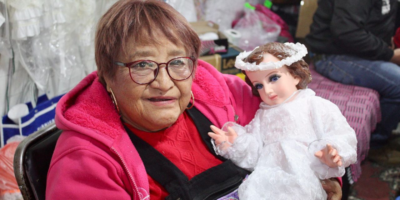 Familia Vera: medio siglo arropando a los Niño Dios