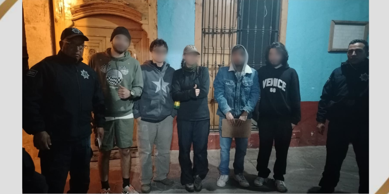 Rescatan a cinco personas extraviadas en Mineral del Chico