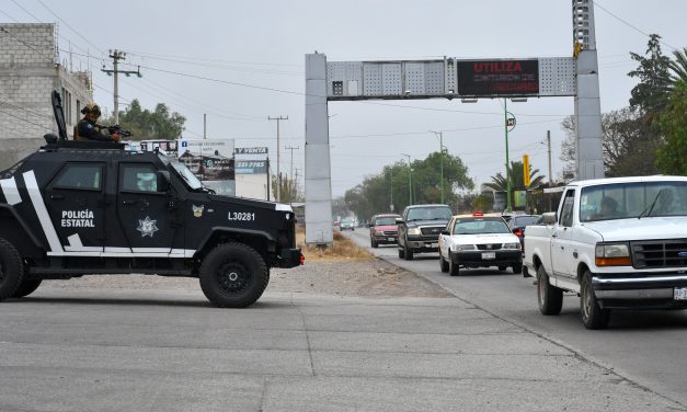 Autos incendiados y despliegue de 500 elementos en región Tula
