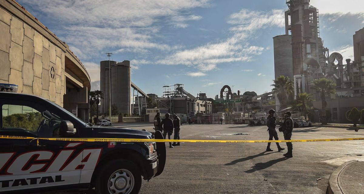 Operativo genera ataques, enfrentamientos y heridos en Cruz Azul