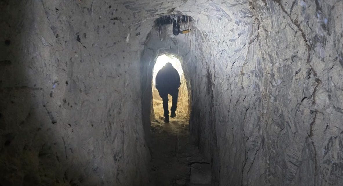 Hallan huachitúnel en Tepetitlán