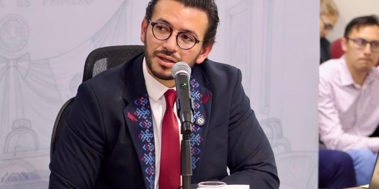 Acusa Miguel Tello falsificación de su firma en amparo