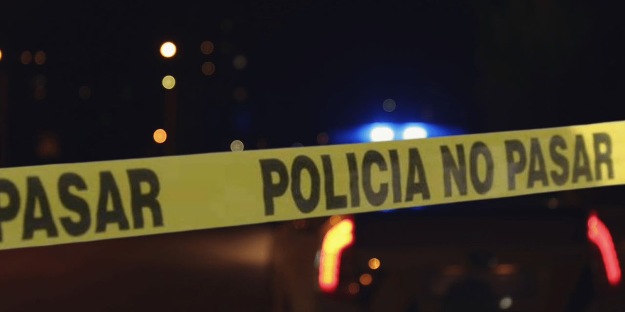 Encuentran cabeza humana dentro de una cubeta en Tula