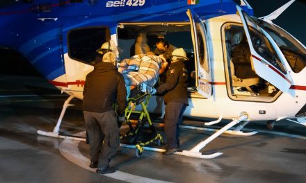 Trasladan vía aérea a paciente grave hasta Pachuca