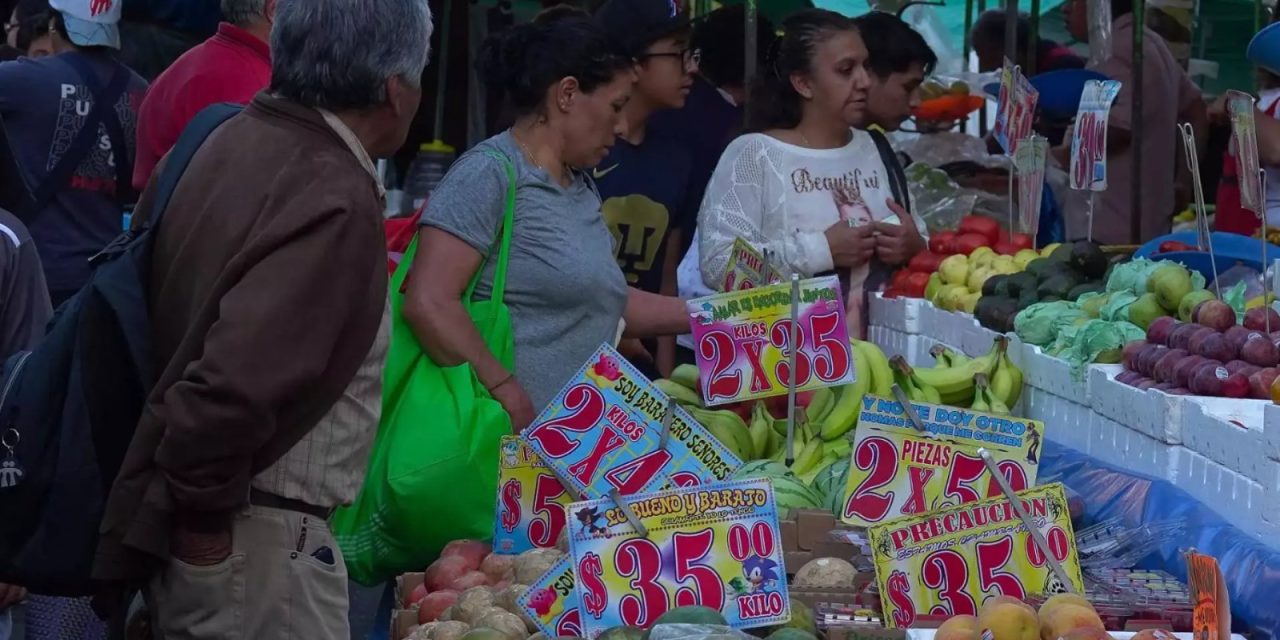 Inflación pega a mexicanos: canasta básica está por las nubes