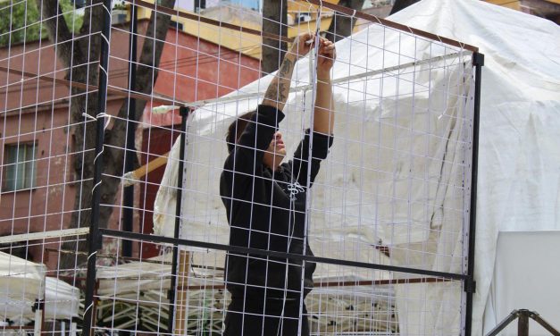 Ambulantes se quejan por nuevo espacio otorgado en Pachuca