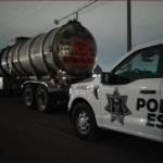 Combaten robo de carga en carreteras federales: recuperan diésel y cemento
