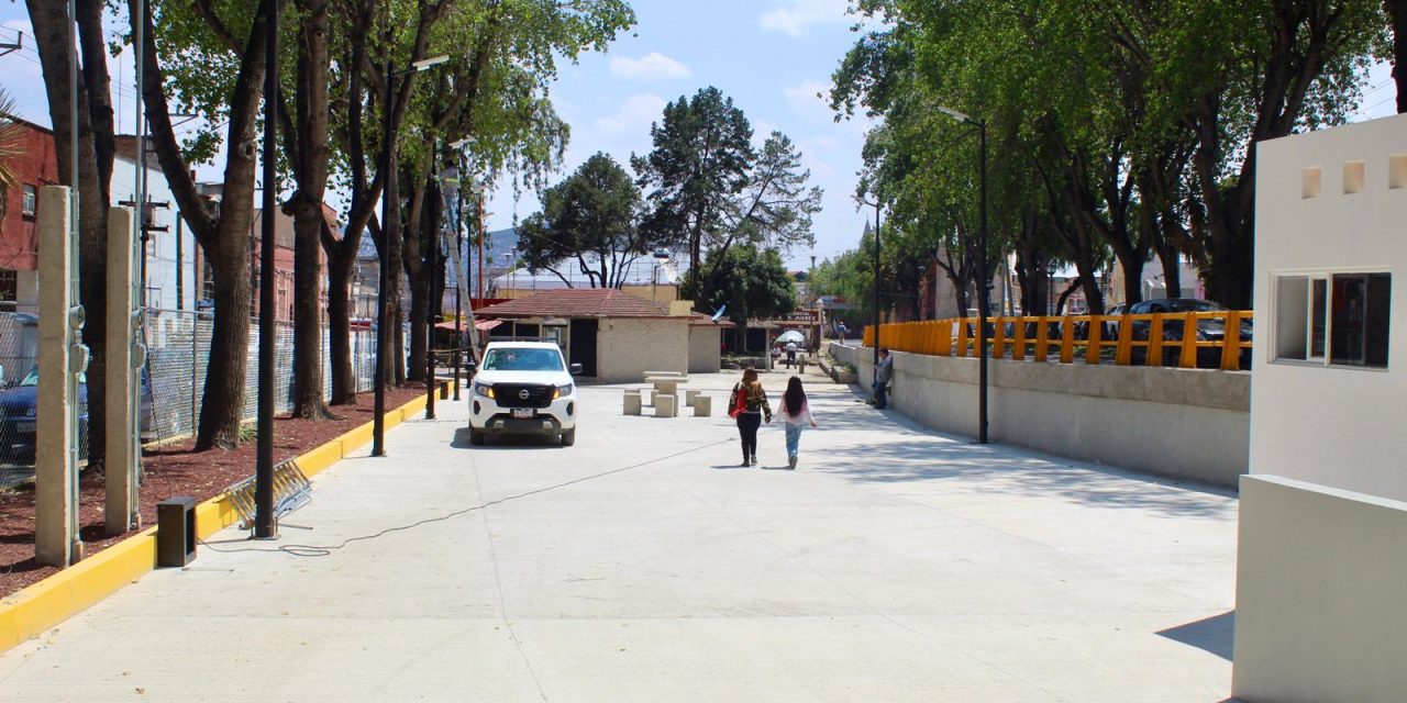 Habilitan espacio para comerciantes en Pachuca, pero no llegan