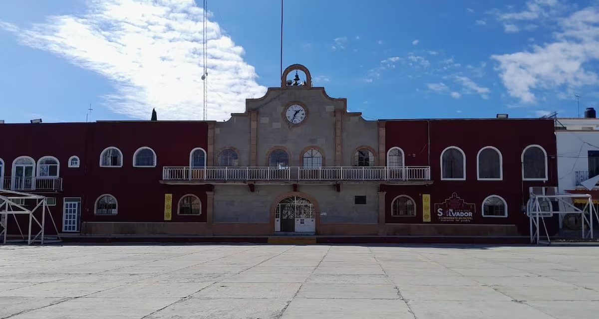 Síndica frena 8.1 mdp para San Salvador