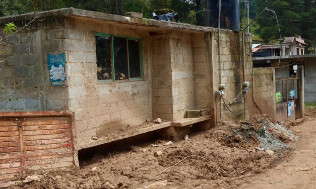 Tianguistengo y Zacualtipán también buscan créditos con Banobras
