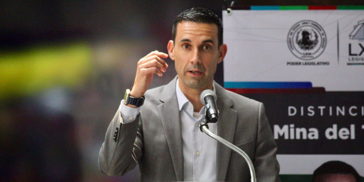 César Ramos narra vivencia en la guerra