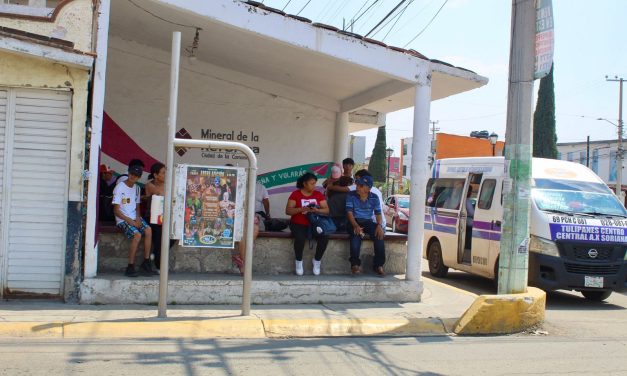 Más caro, por el mismo servicio: pasajeros