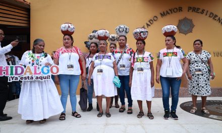Lleva Hidalgo arte y cultura a Los Pinos