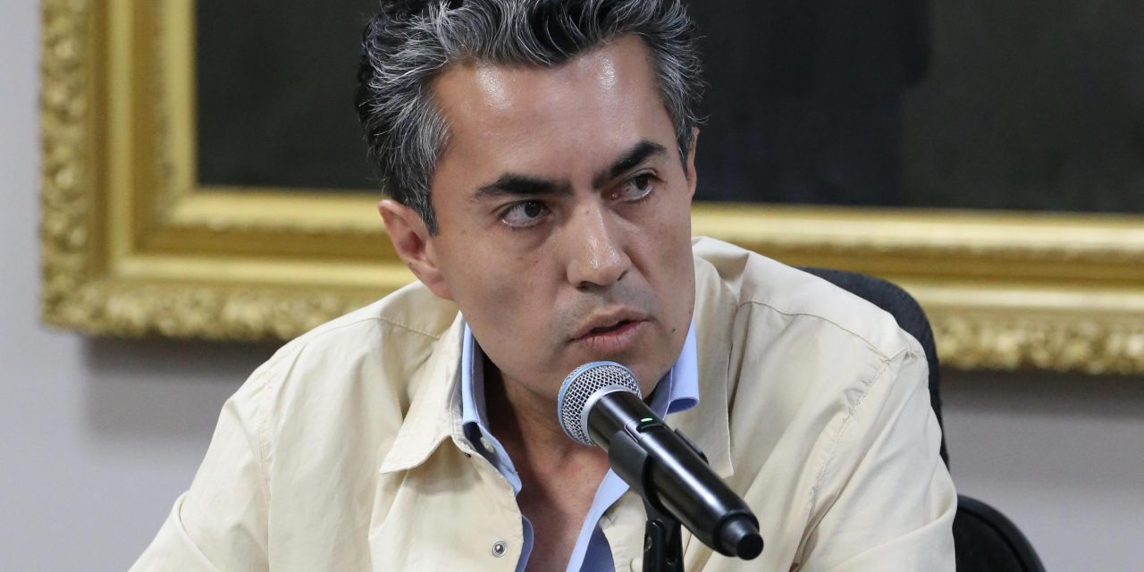 Presentan sustento legal para prohibir corridas de toros