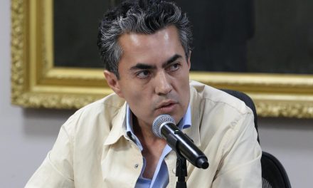 Presentan sustento legal para prohibir corridas de toros