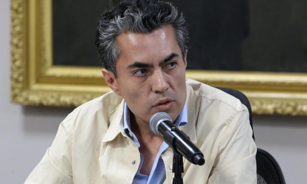 Presentan sustento legal para prohibir corridas de toros