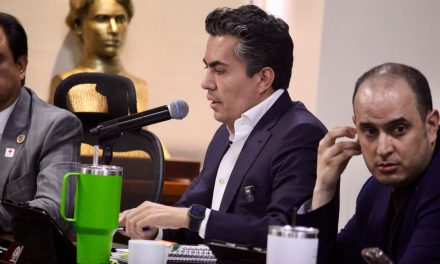 Entre críticas, Congreso avala consulta taurina