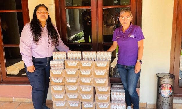 Festeja Grupo RICA a niños de Hidalgo y Morelos