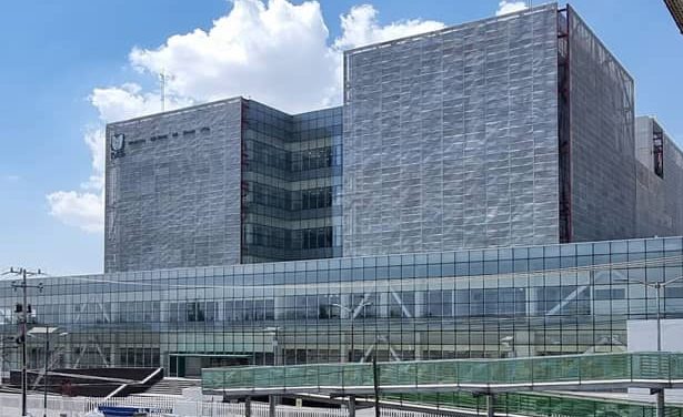 Proyectan construcción de estacionamiento para clínica 36 del IMSS