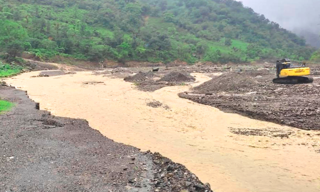 Lluvias destruyen puentes provisionales en Tianguistengo