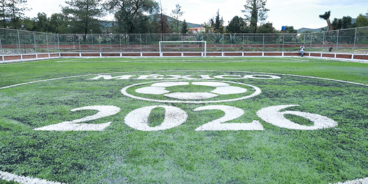 Inauguran cancha de futbol del programa Mundial Social México