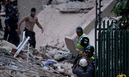 Dos potentes sismos sacuden Venezuela