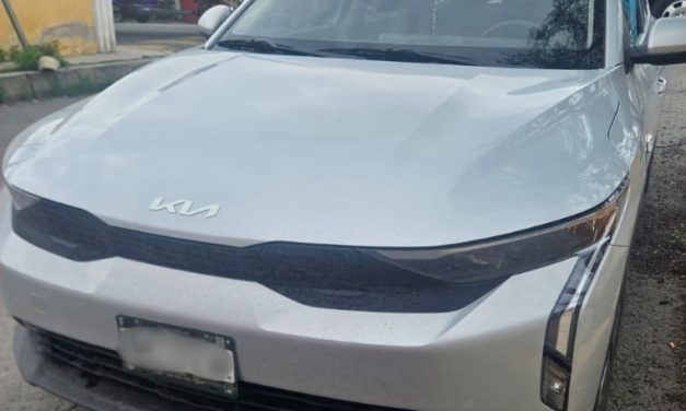 Recuperan auto robado en Tizayuca: 1 detenido