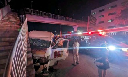 En un solo día, 15 personas lesionadas por accidentes de combis en Pachuca