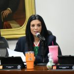 Frenan cirugías estéticas para menores