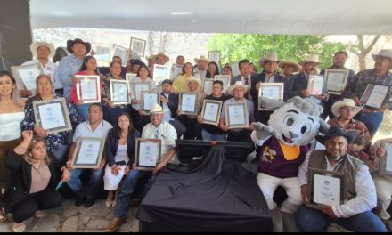 Actopan celebra a barbacoyeros que lograron Record Guinness