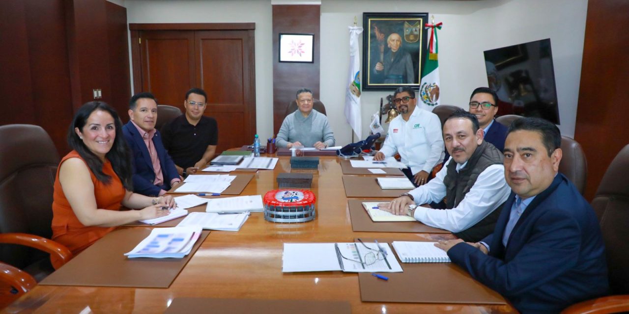 Julio Menchaca anuncia fortalecimiento de suministro eléctrico con CFE