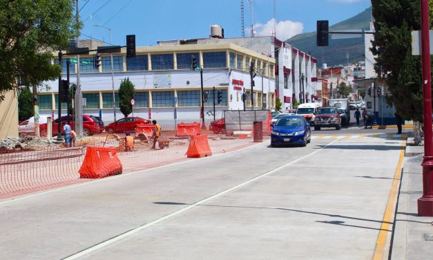 Obra en avenida Madero al 70% de avance