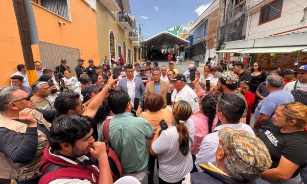 Inauguración de Feria de los Angelitos termina en protesta