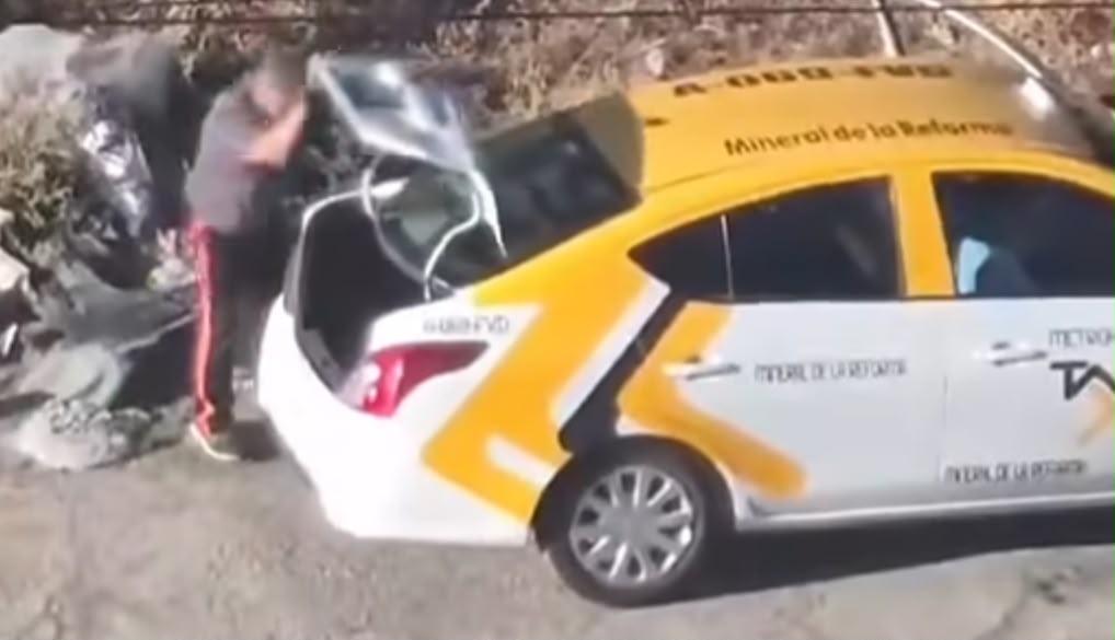 Van tres taxistas sancionados por tirar basura en Pachuca