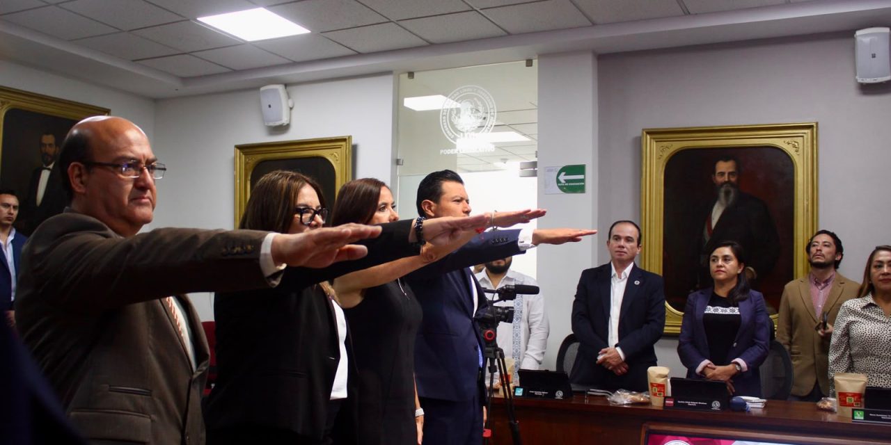 Reconocen cambios en listas de aspirantes a contralorías