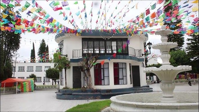 Reclaman, 40 años después, terreno de escuela en Tezontepec