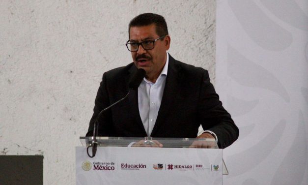 Said Vargas deja en manos del SNTE su permanencia en Sección 15