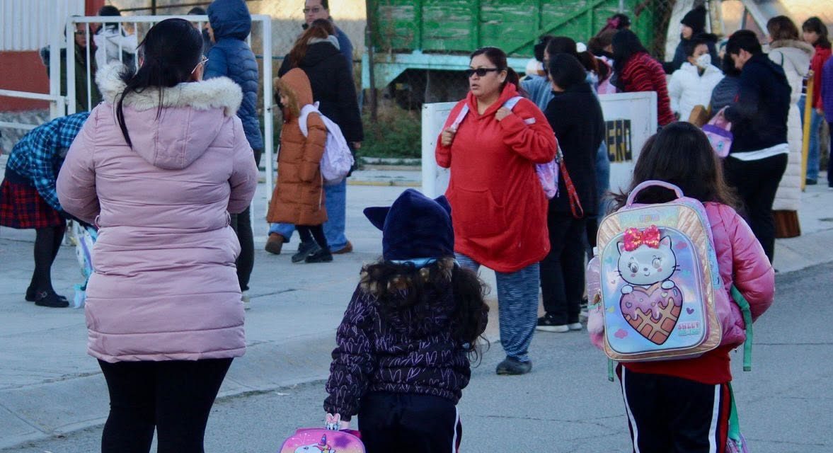 Regresan a las aulas 569 mil estudiantes en Hidalgo