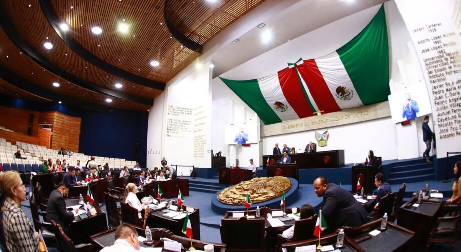 Dos municipios recibirán financiamiento del Congreso este lunes