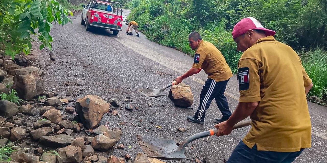 Pese a riesgo de deslaves, habitantes de Yahualica rechazan reubicación