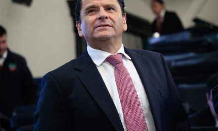 Ochoa asegura que conversación con Adán Augusto fue sacada de contexto