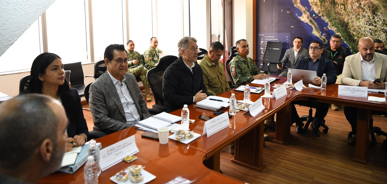 Gobierno y Pemex refuerzan coordinación por huachicol
