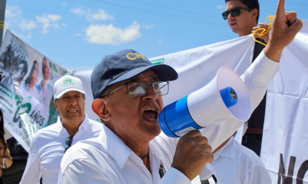 Par de manifestaciones marcan orden del día en el Congreso